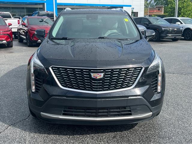 2022 Cadillac XT4 Premium Luxury