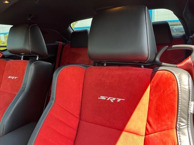 2015 Dodge Challenger SRT Hellcat