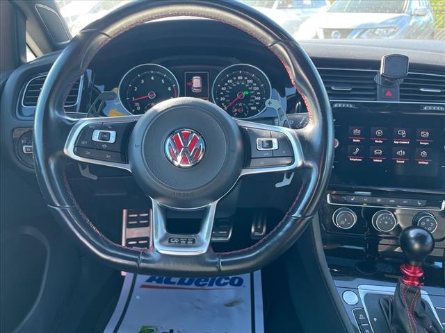 2020 Volkswagen Golf GTI SE