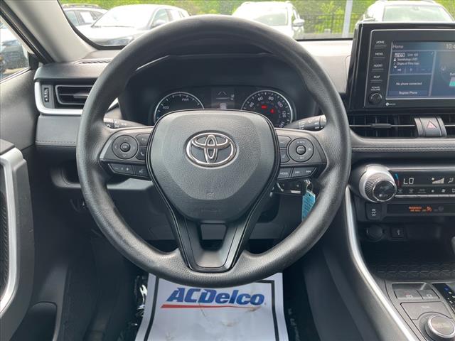2022 Toyota RAV4 Hybrid LE