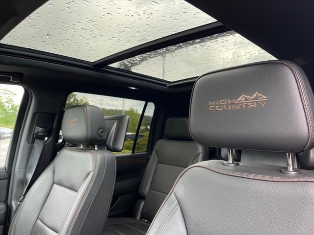 2021 Chevrolet Suburban High Country