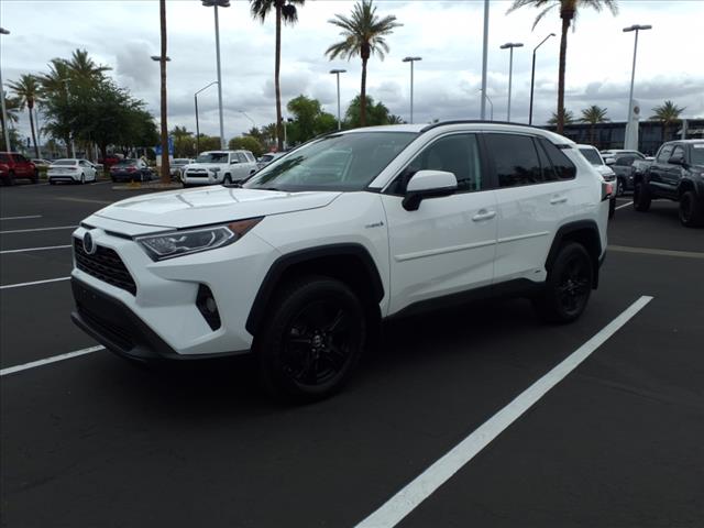 2020 Toyota RAV4 Hybrid XLE