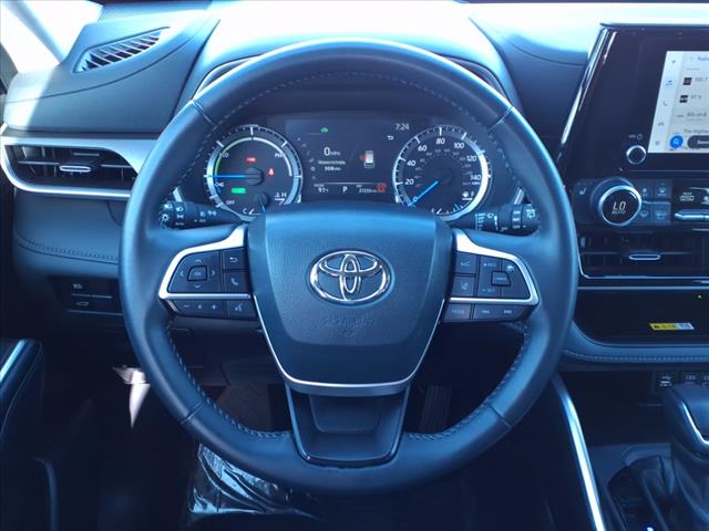 2024 Toyota Highlander Hybrid XLE
