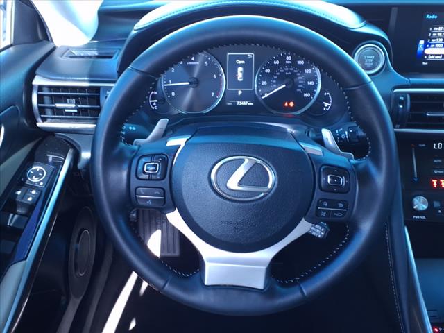 2017 Lexus IS 200t 