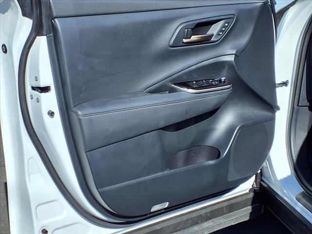 2025 Toyota Crown Signia XLE