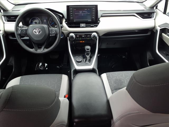 2020 Toyota RAV4 Hybrid XLE