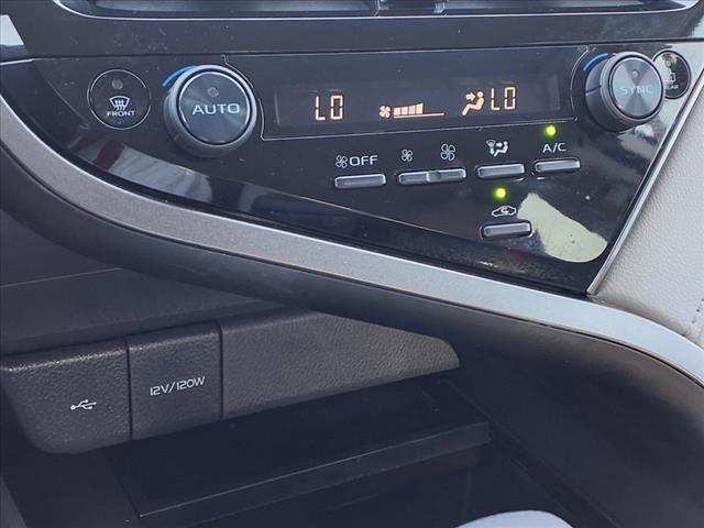 2024 Toyota Camry Hybrid LE