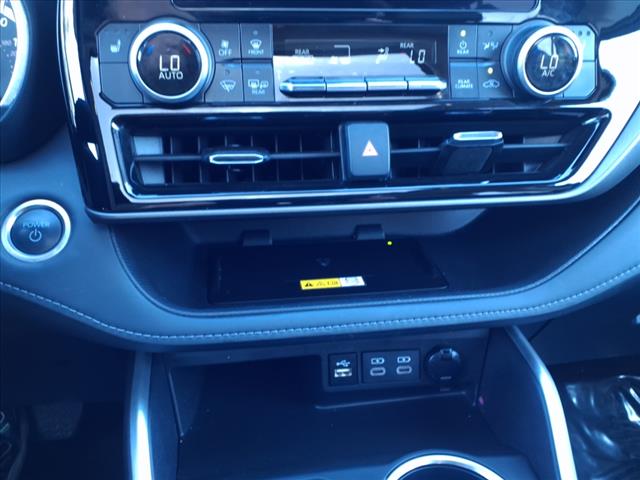 2024 Toyota Highlander Hybrid XLE