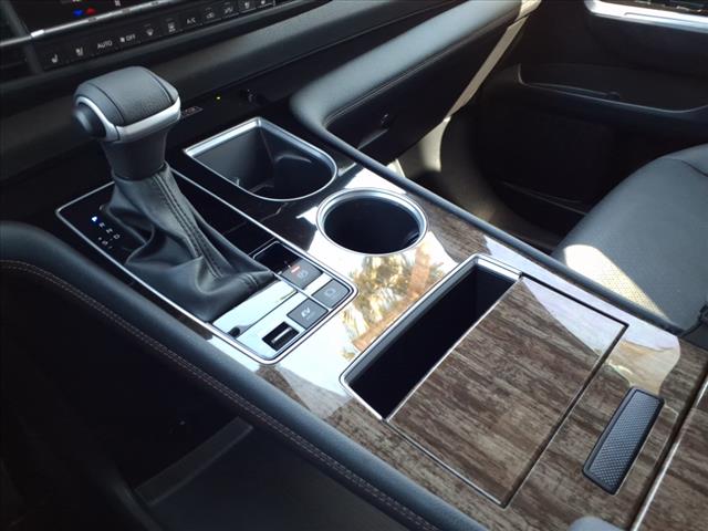 2025 Toyota Sienna Platinum 7-Passenger