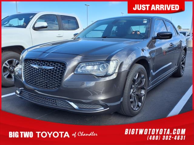 2020 Chrysler 300 Touring