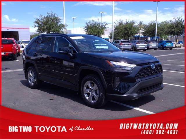 2022 Toyota RAV4 Hybrid XLE
