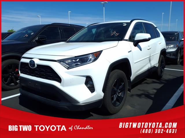 2020 Toyota RAV4 Hybrid XLE