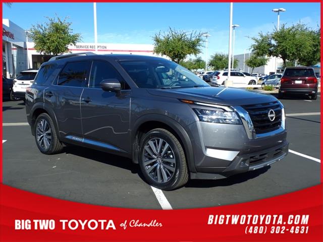 2022 Nissan Pathfinder Platinum