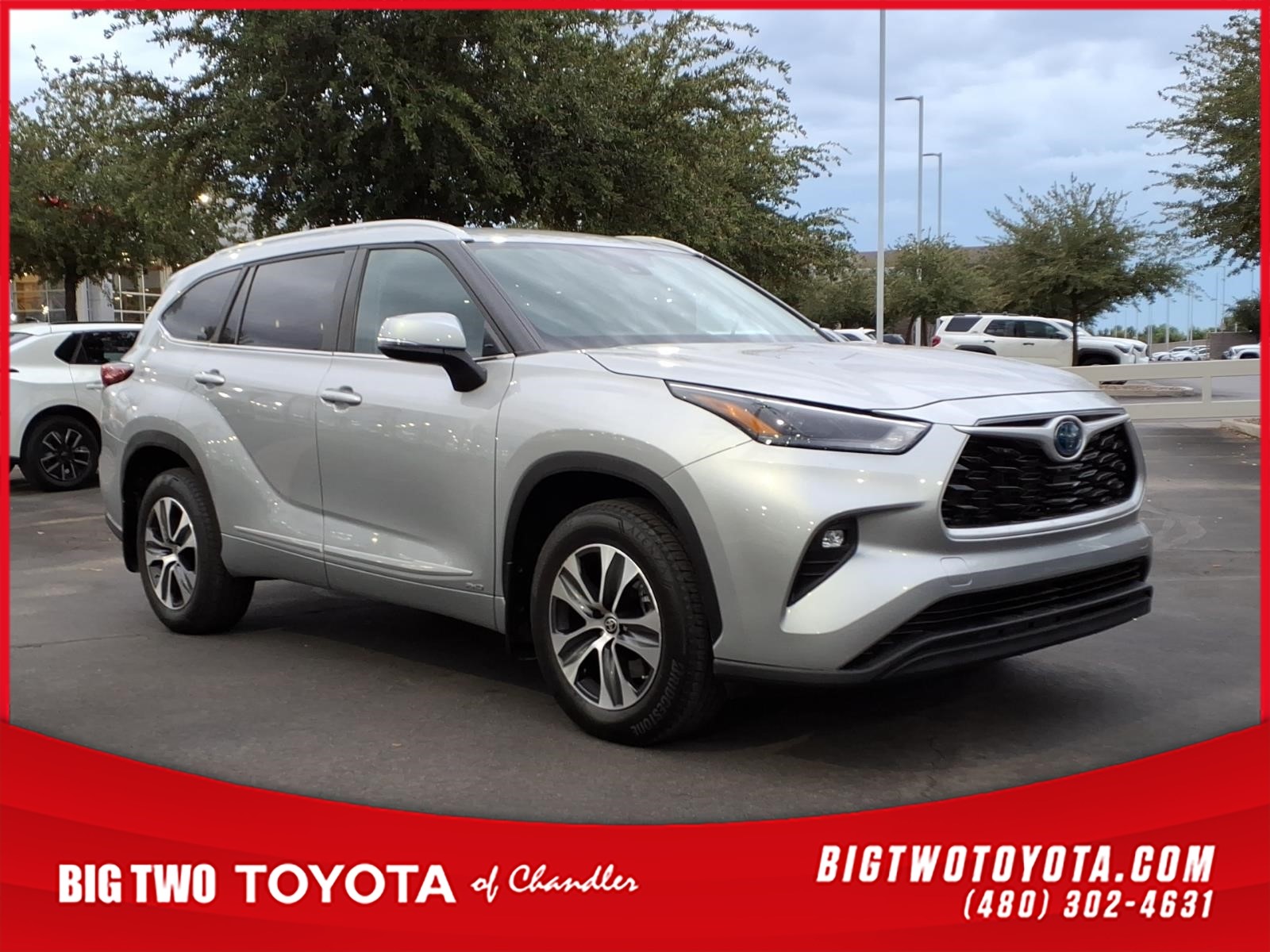 2023 Toyota Highlander Hybrid XLE AWD