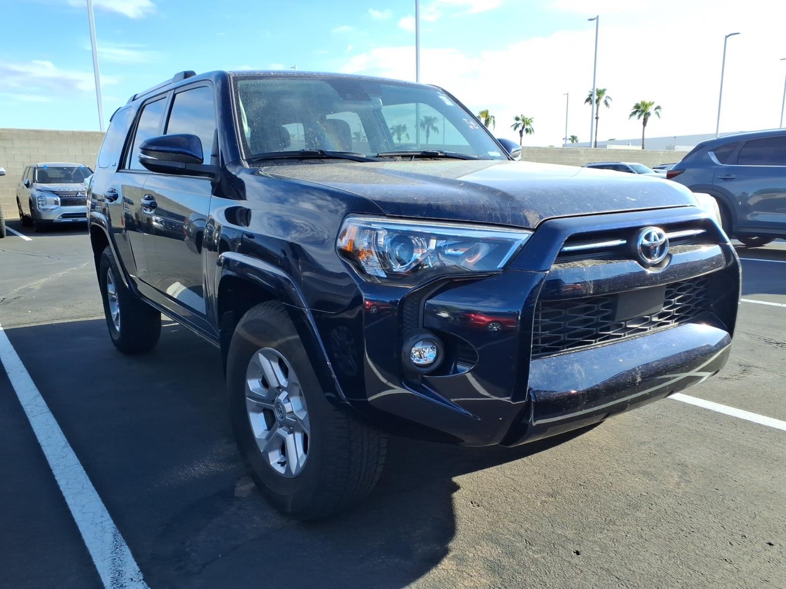 2024 Toyota 4Runner Azul (Nautical Blue Metallic) SUV/Crossover 4X2 5 velocidades Automática