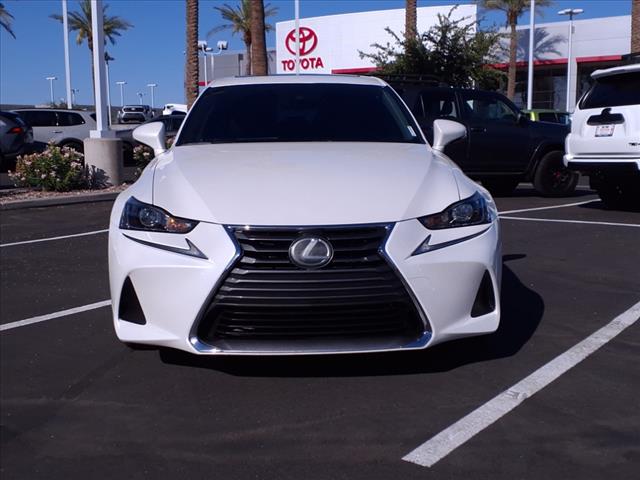 2017 Lexus IS 200t 