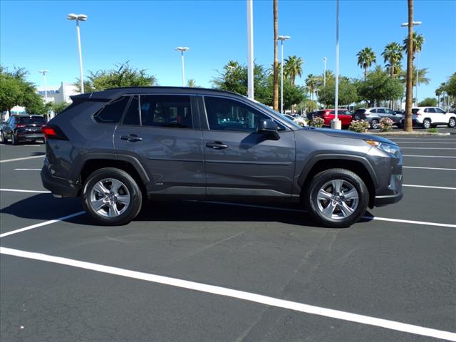 2022 Toyota RAV4 Hybrid LE