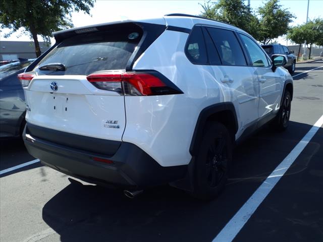 2020 Toyota RAV4 Hybrid XLE