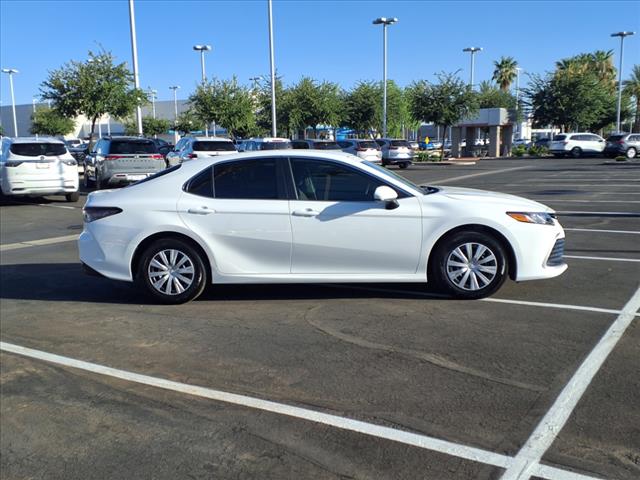 2024 Toyota Camry Hybrid LE