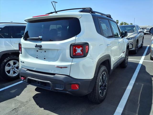 2017 Jeep Renegade Trailhawk