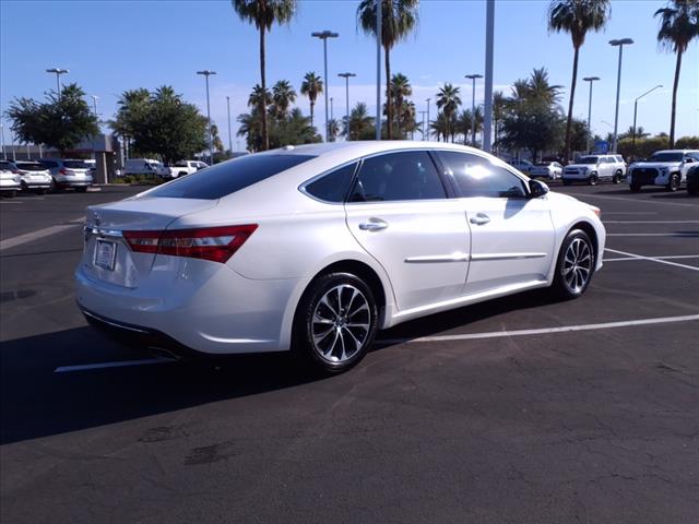 2017 Toyota Avalon 4 DOOR FWD SEDAN