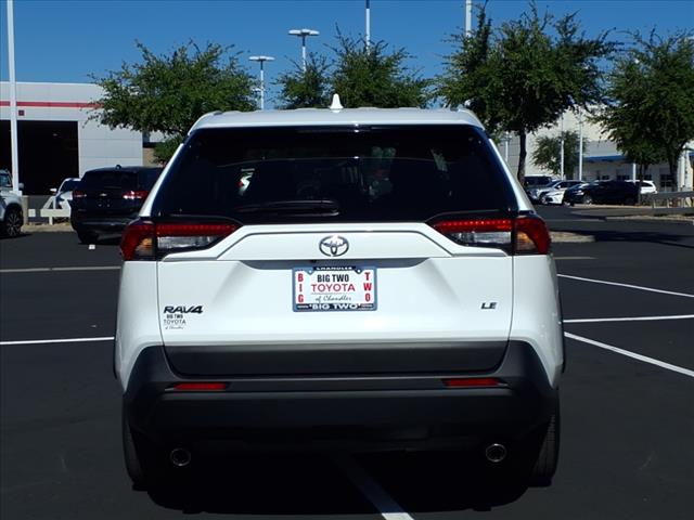 2022 Toyota RAV4 LE