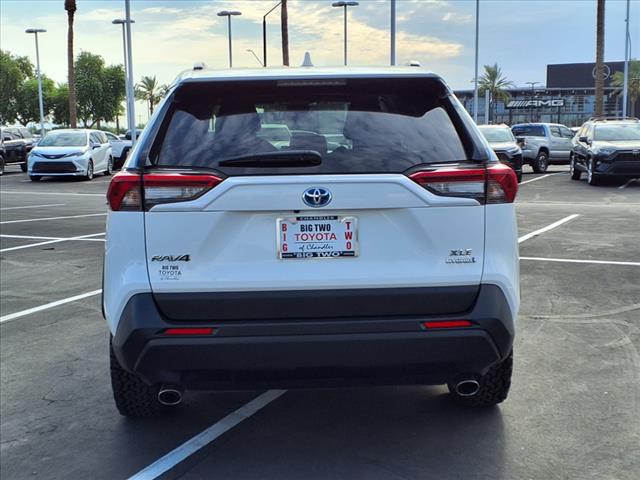 2021 Toyota RAV4 Hybrid XLE