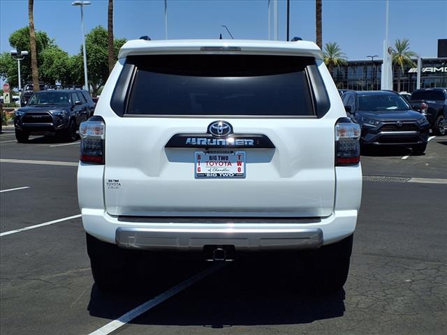 2022 Toyota 4Runner TRD Off-Road