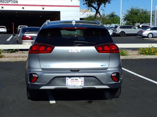 2022 Kia Niro LXS