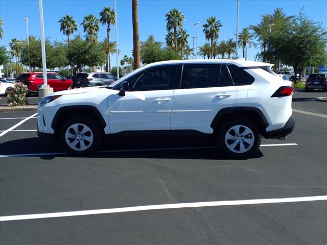 2022 Toyota RAV4 LE