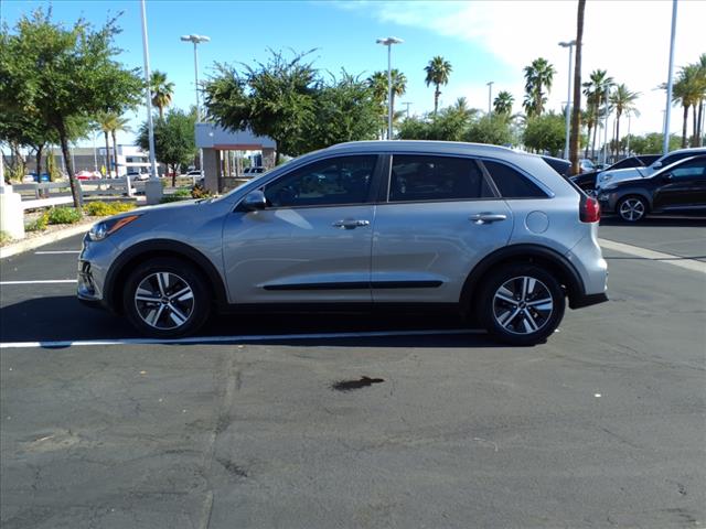 2022 Kia Niro LXS