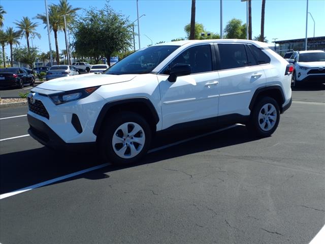 2022 Toyota RAV4 LE