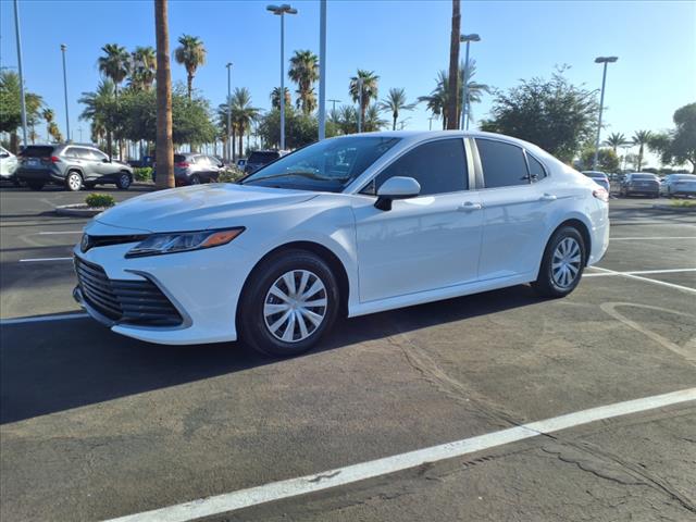 2024 Toyota Camry Hybrid LE