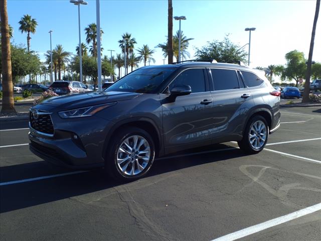 2022 Toyota Highlander Hybrid Limited