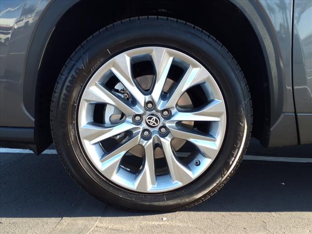 2022 Toyota Highlander Hybrid Limited
