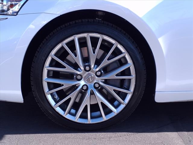 2017 Lexus IS 200t 