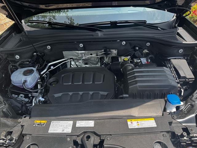 2025 Volkswagen Atlas Cross Sport SEL 4Motion