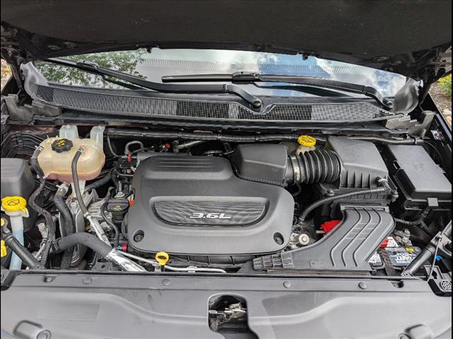 2017 Chrysler Pacifica Touring-L Plus