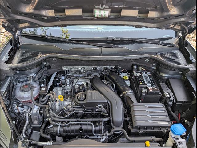 2022 Volkswagen Taos SE 4Motion