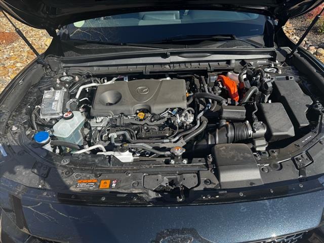 2025 Mazda CX-50 Hybrid Premium