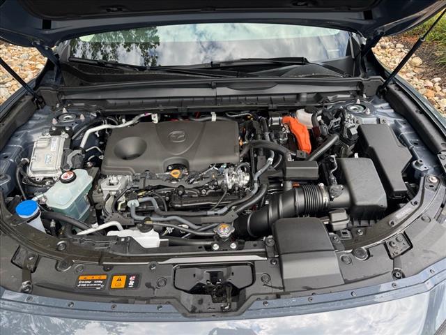 2025 Mazda CX-50 Hybrid Premium Plus