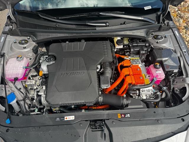 2025 Hyundai ELANTRA Hybrid Limited
