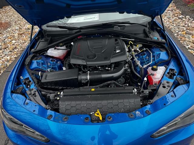 2025 Alfa Romeo Giulia Base
