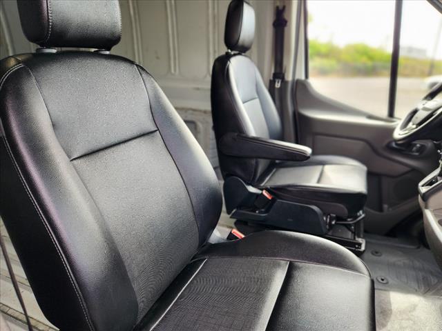 2023 Ford Transit 250
