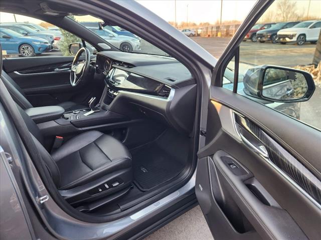 2021 Cadillac XT6 Premium Luxury
