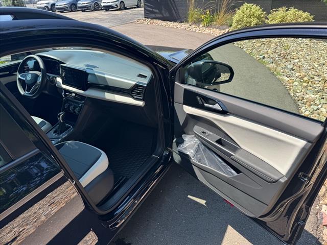 2025 Volkswagen Taos S
