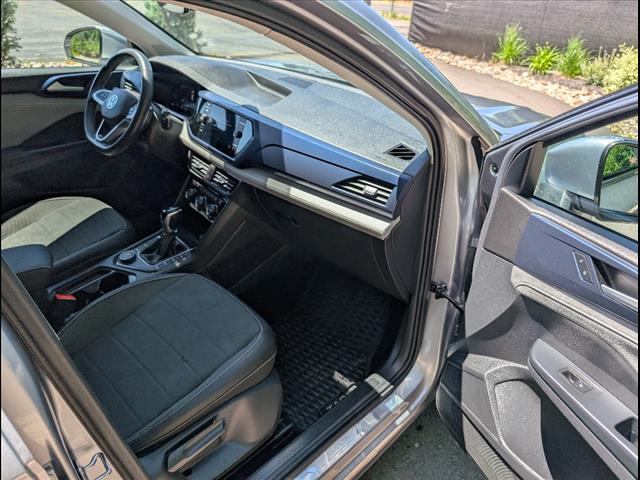 2024 Volkswagen Taos SE 4Motion