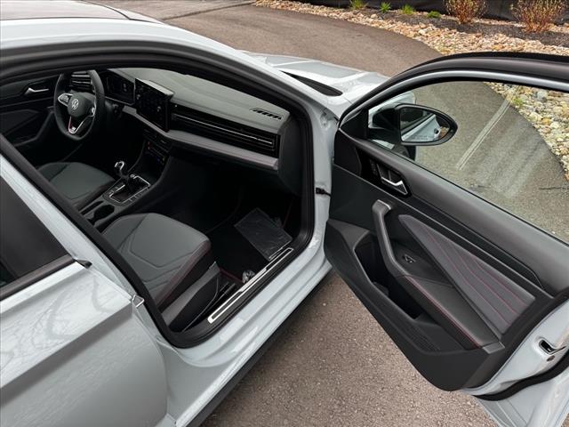 2025 Volkswagen Jetta GLI Autobahn