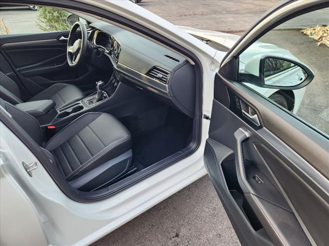 2024 Volkswagen Jetta SE