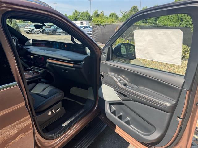 2025 Lincoln Navigator Black Label